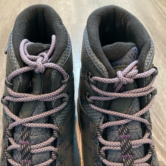 Merrell Black Purple Waterproof Hiking Boots NWOB Thermo Chill Mid Shell Women’s - Picture 4 of 8